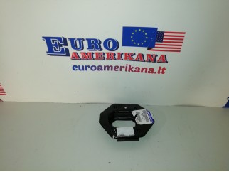 Bumper Bracket (left)